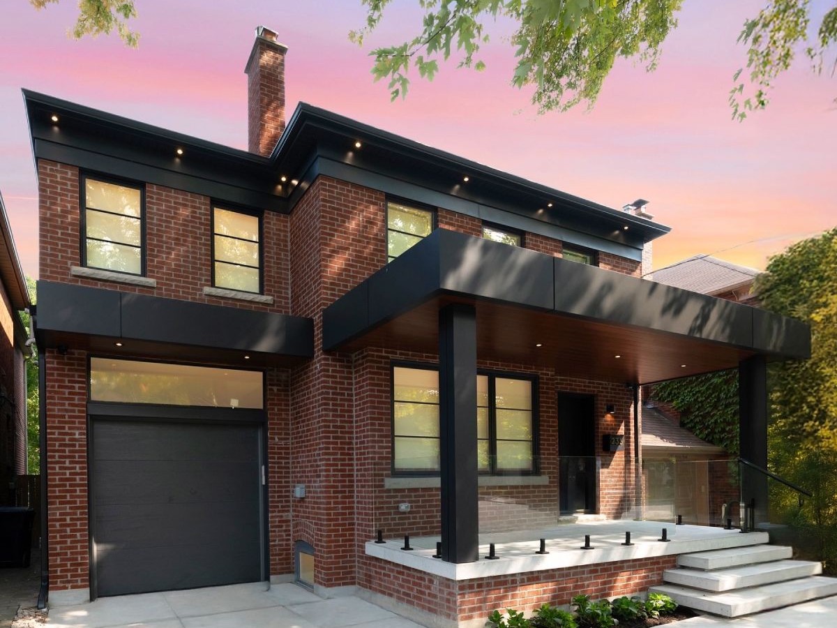 Custom Modern Home Exterior 3D Rendering