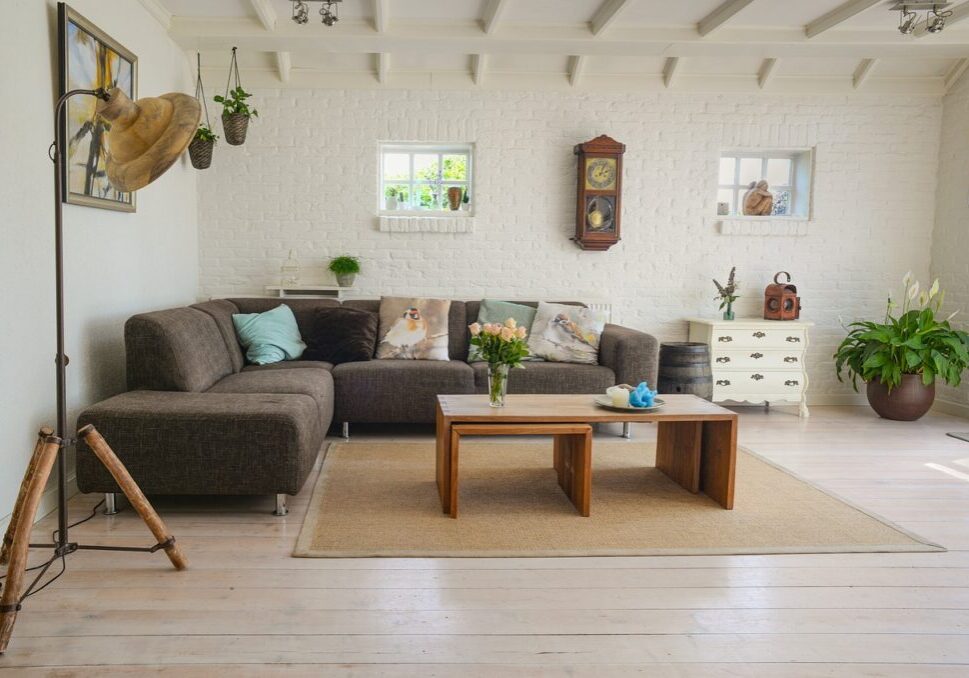 how long does it take to renovate or build home